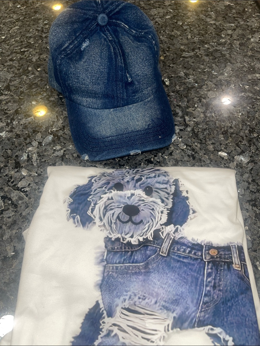 Women’s White Graphic Jeans Print Tee - Casual Comfort - Picture 4 of 8